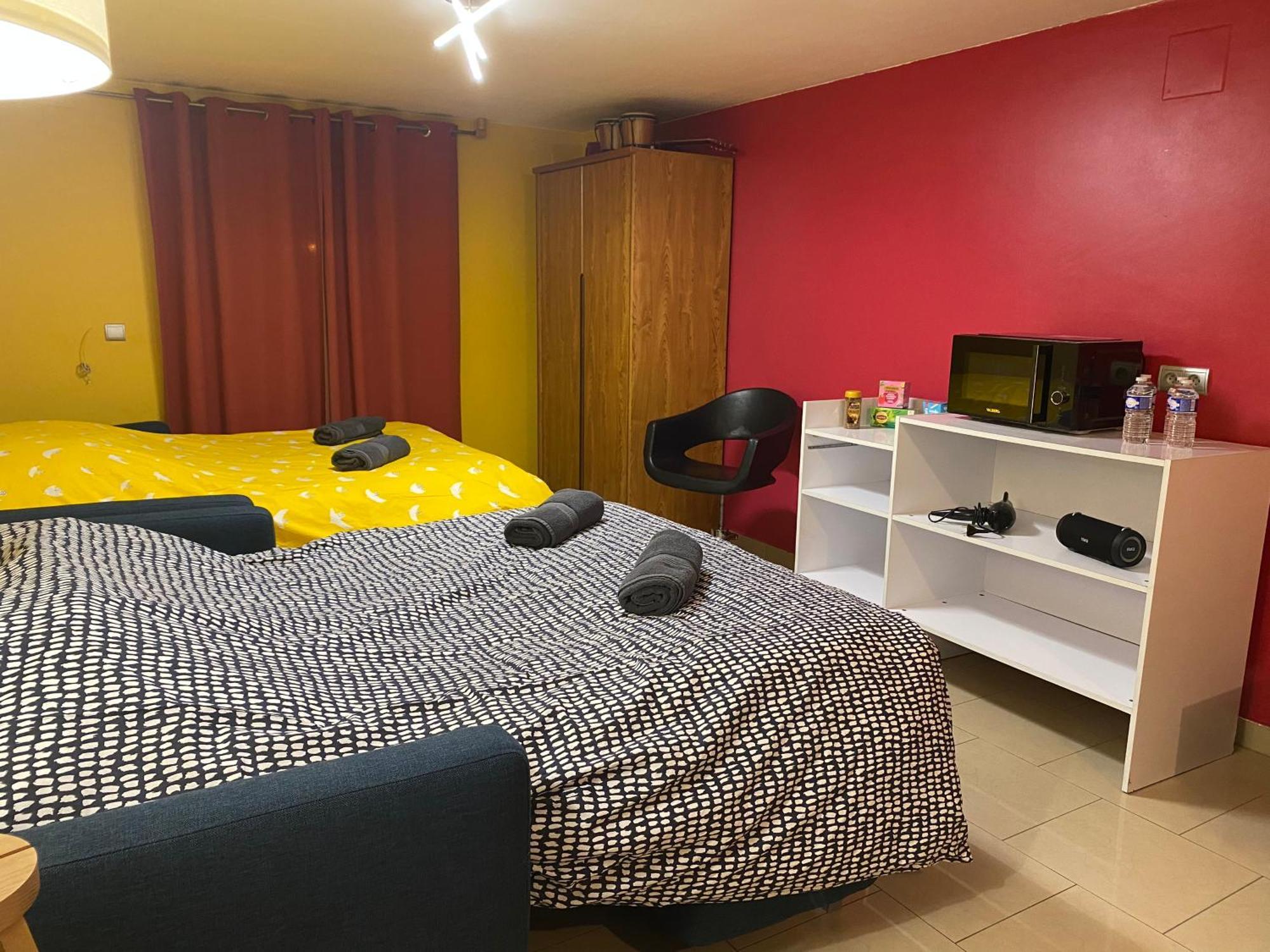 Villa Avec Piscine Interieure 홀츠하임 외부 사진
